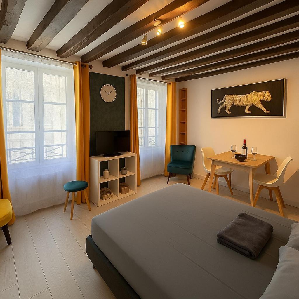 Appartement Vue Cathedrale- Centre Ville Meaux-Gare-Disney Exteriör bild
